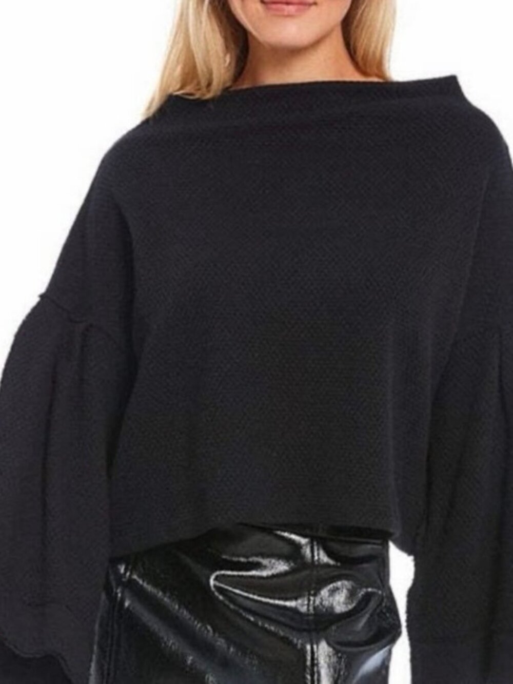 Free People We The Free Bunny Pullover Tee Black Bell Sleeve Sweater Size XS